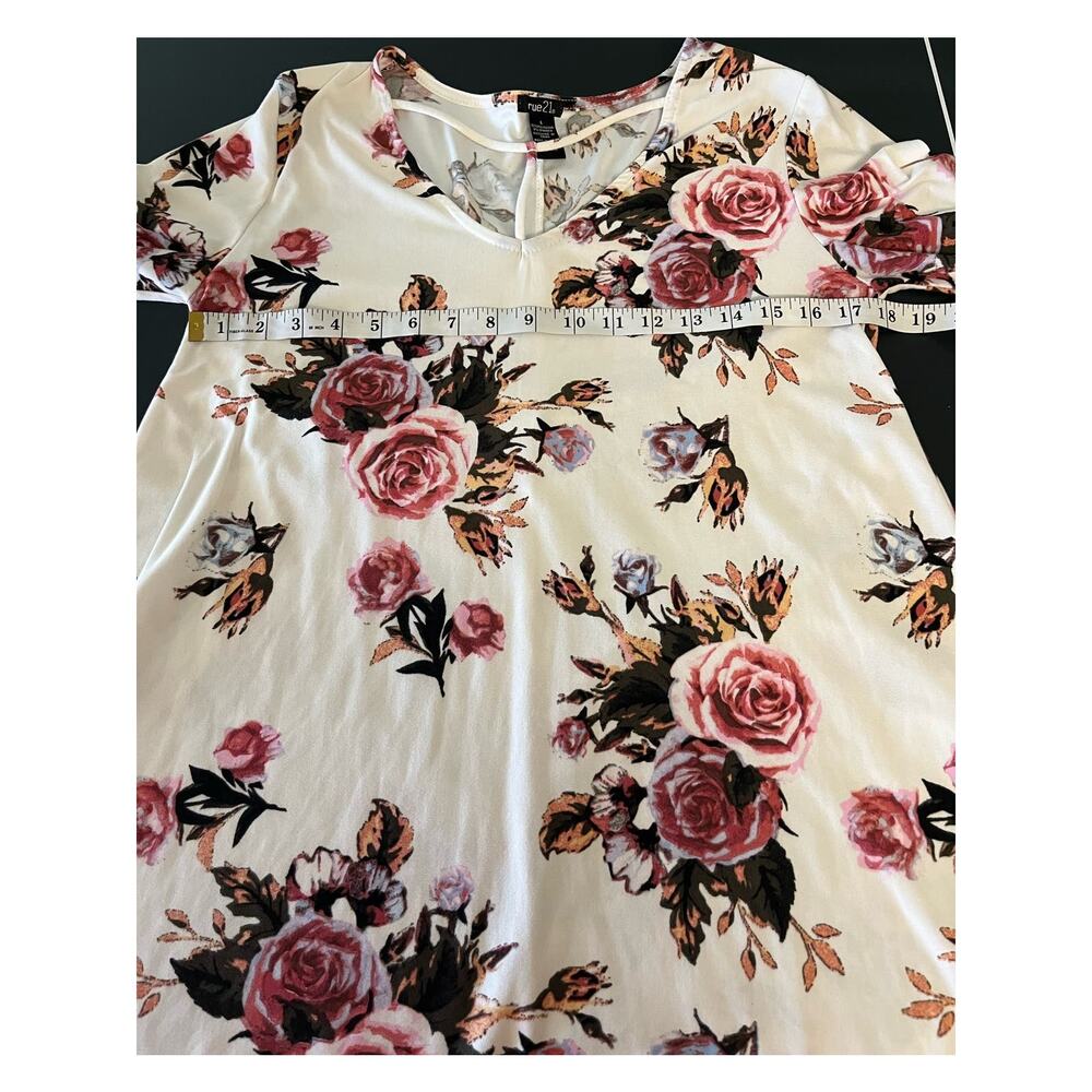 Rue 21 Cream Floral Dress Pink Roses Cut out neckline Buttery Soft Large - Picture 5 of 7